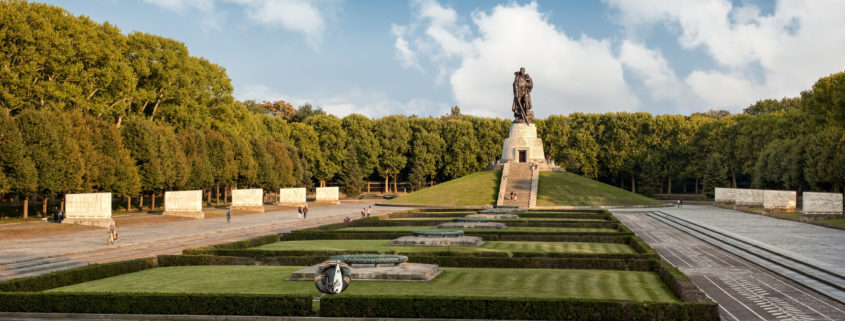 Treptow Park Full View. Photo credit Visitberlin.de