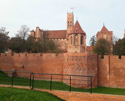 “Malbork Castle, Poland” by Lodo is licensed under CC BY-SA 2.0).
